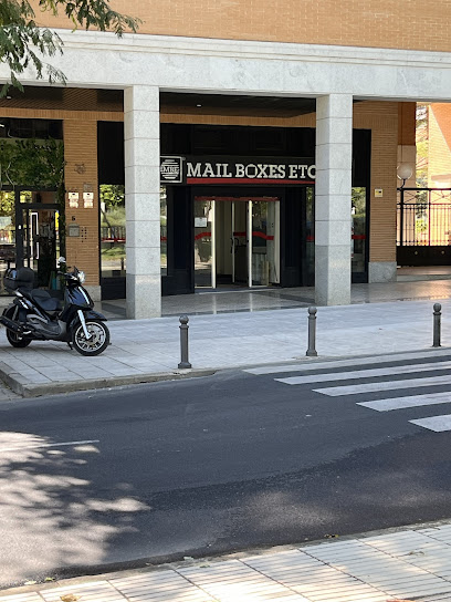 oficina mensajería Mail Boxes Etc. – Centro MBE 0265