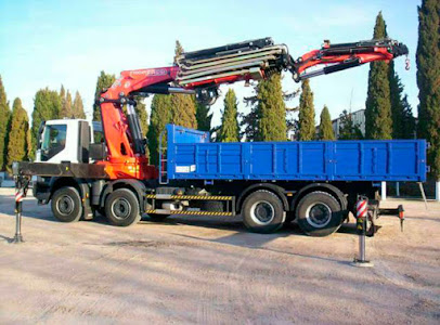 oficina mensajería Camion Grua Pluma Sevilla – Transportes y Gruas M.S.O. – Camiones