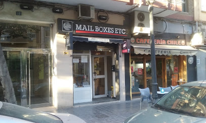 oficina mensajería Mail Boxes Etc. – Centro MBE 0077