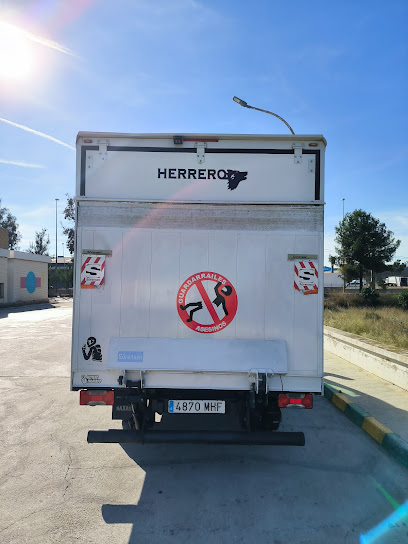 oficina mensajería Transportes Herrero