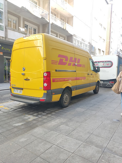 oficina mensajería DHL Express Service Point (DHL PARCEL SANTIAGO DE COMPOSTELA)