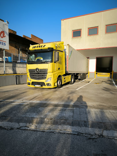 oficina mensajería Logística y Transportes de Pedro