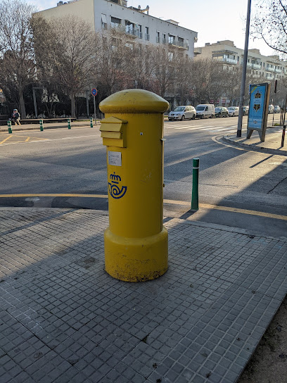 oficina mensajería Buzón de Correos Amarillo