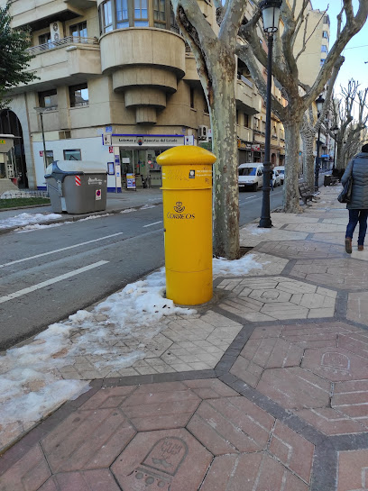 oficina mensajería Buzón de Correos.